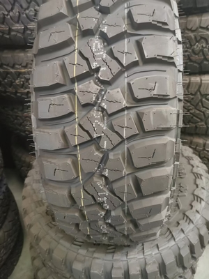 325-95R21 pneumatici per veicoli militari
